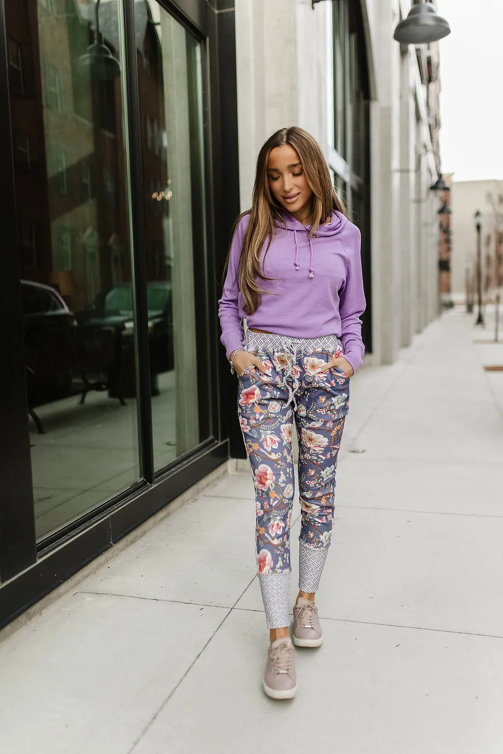 Ampersand Avenue Triple Stretch Joggers - Dancing Floral