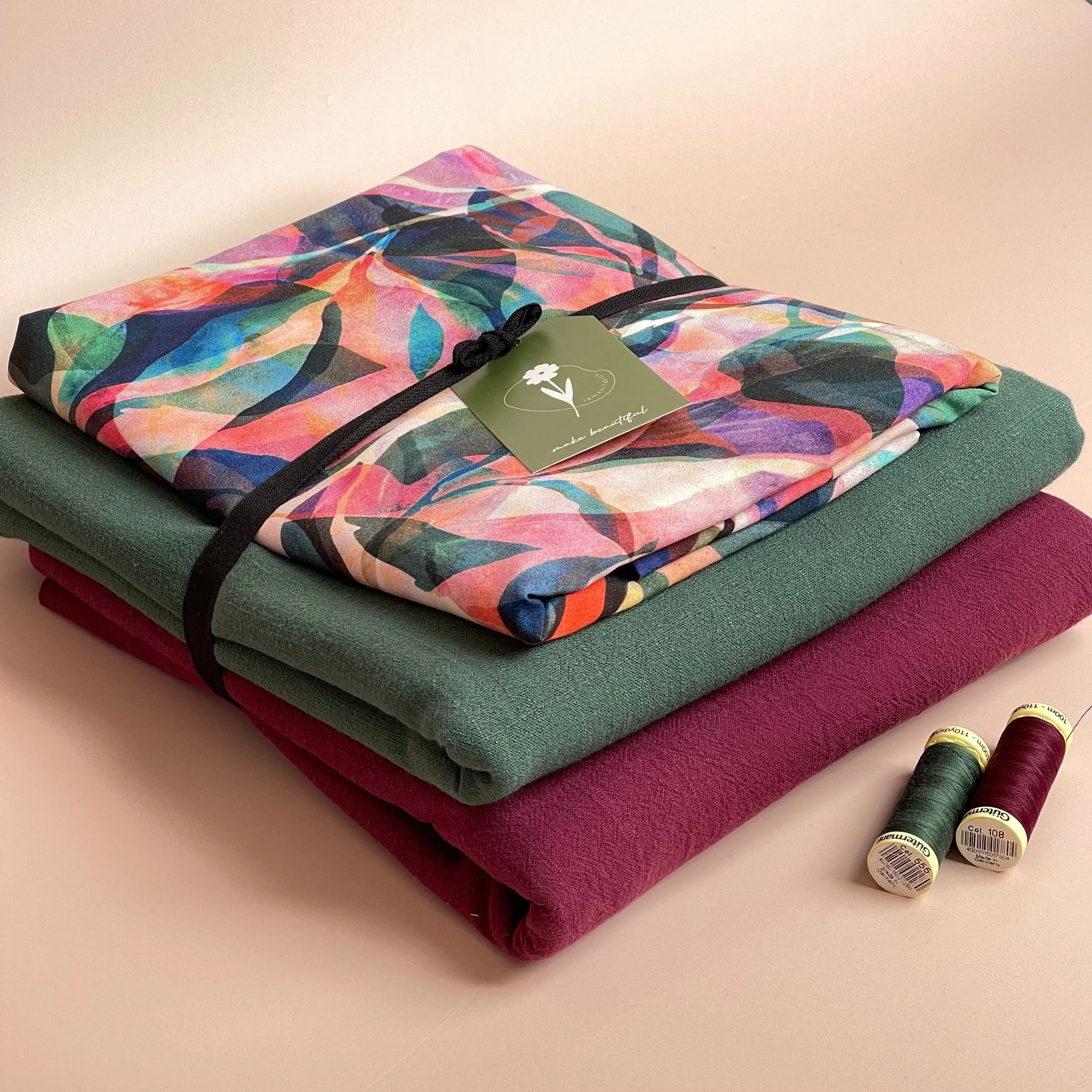 Make an Outfit Colour Bundle - Painted Foliage Forest Viscose with Bottle Green Flow Linen