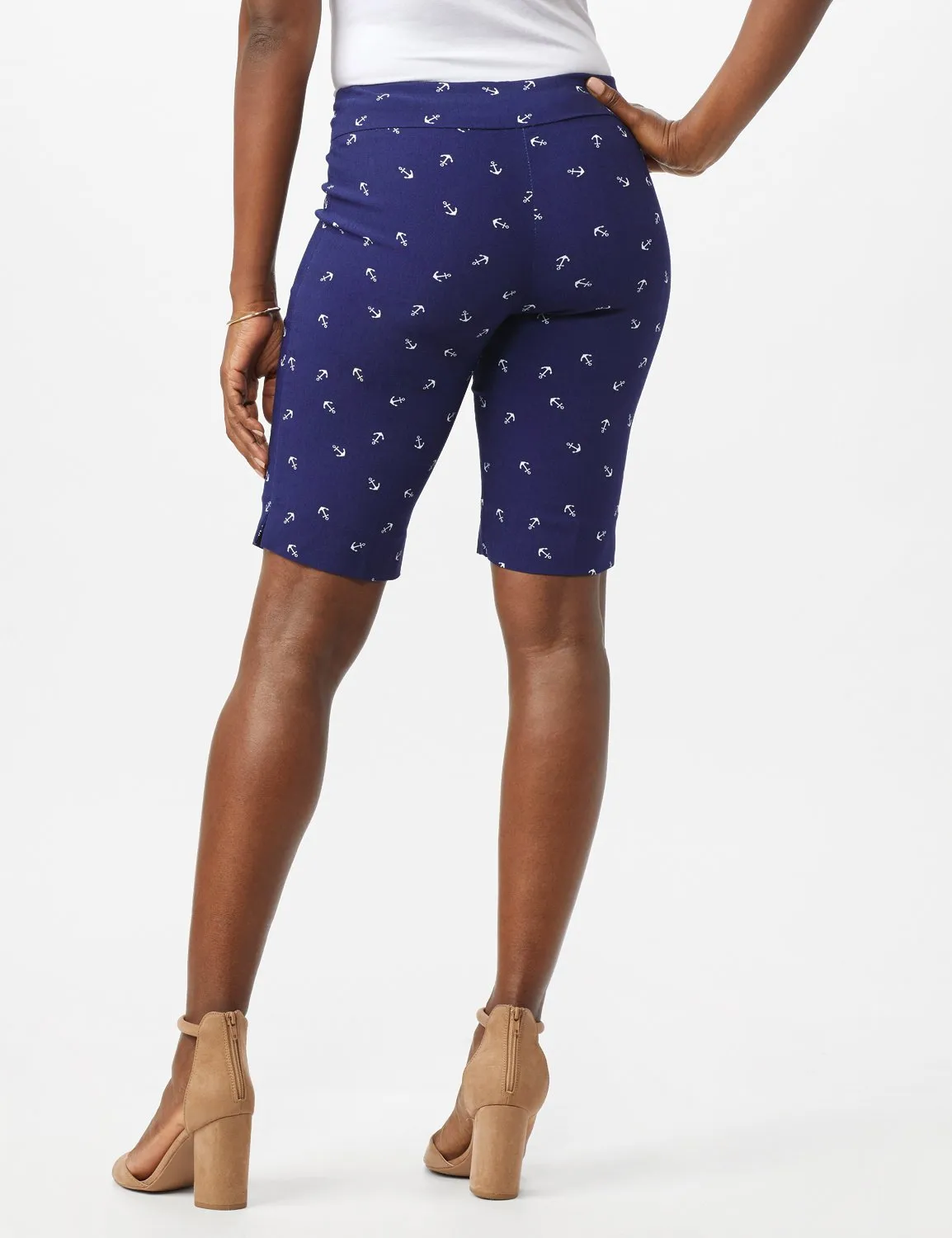 Pull On Shorts with Anchor Pattern