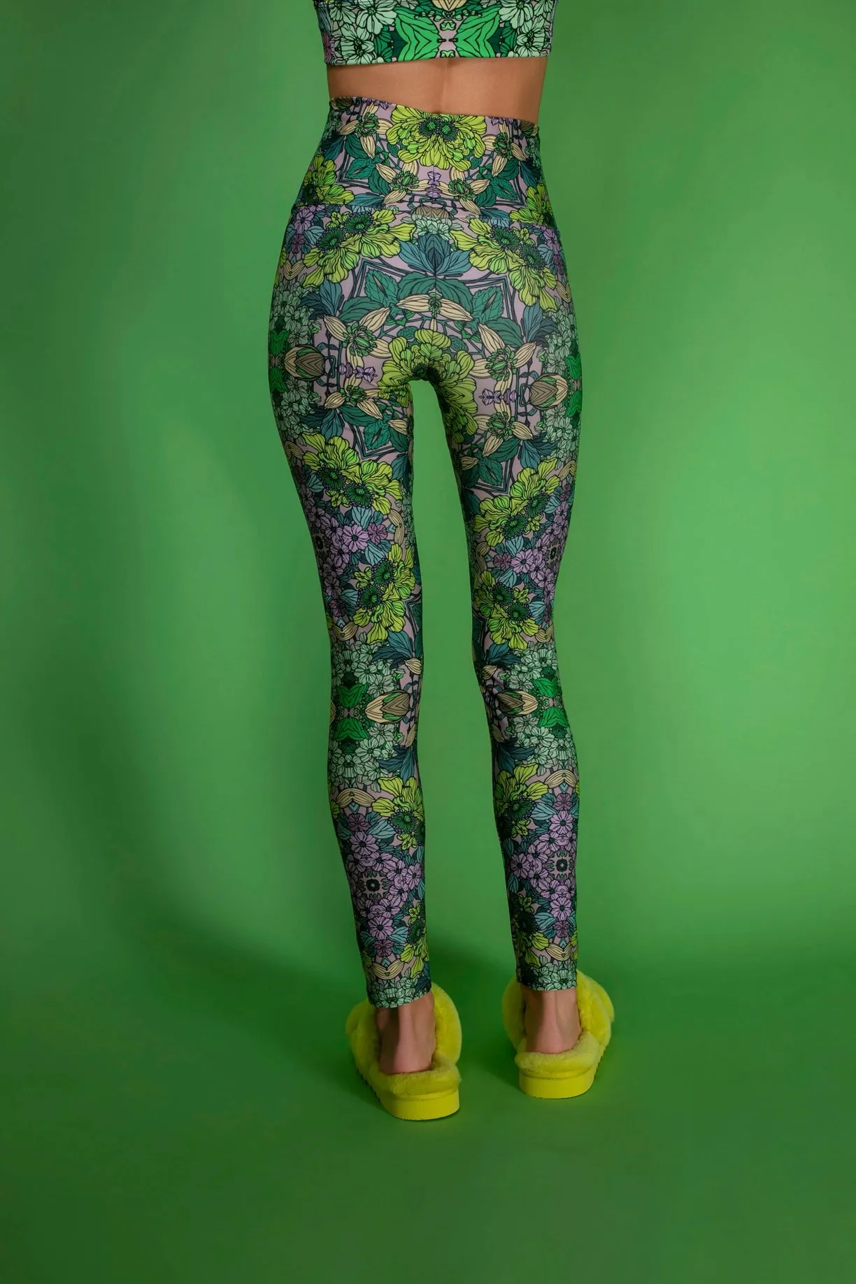 Stretchy Psychedelic Botanical Printed Green Garden Leggings